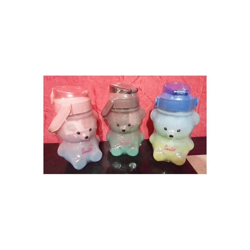 TERMO BOTELLA OSO DE PLASTICO DE 950 MLS. (4 COLORES)