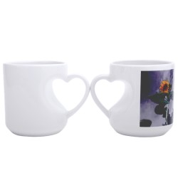 TAZA  CAIRO CON ASA DE CORAZON PARA SUBLIMACION  DE CERAMICA 10 OZ